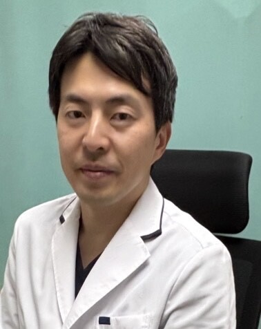 院長　佐藤　寿史